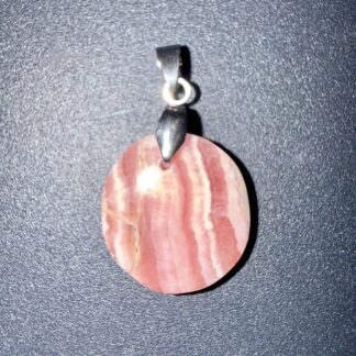 Pendentif poli en Rhodochrosite – renouveau & paix intérieur