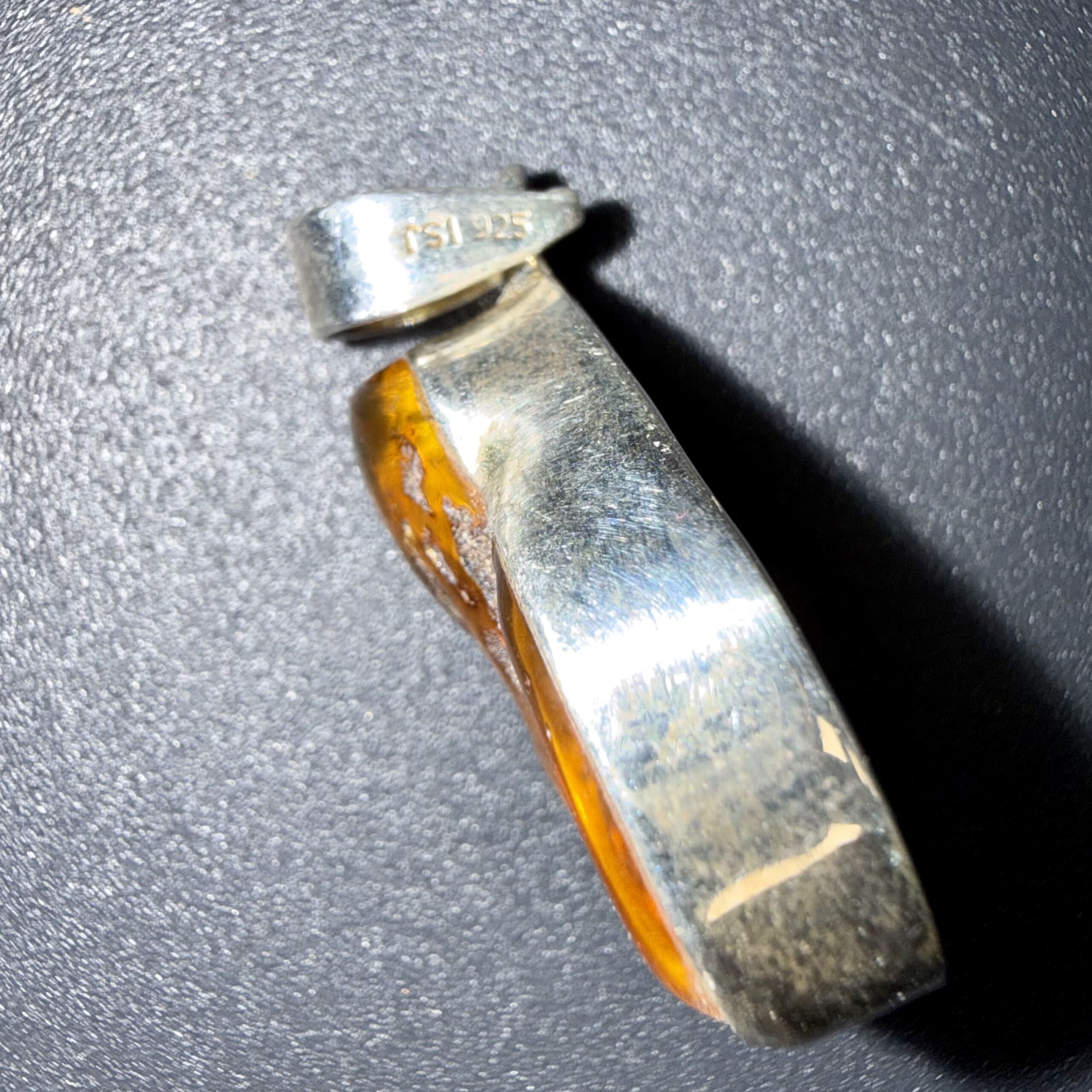 Pendentif en Ambre serti argent 925 – apaisement & confiance – Image 3