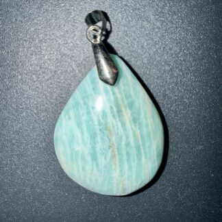 Pendentif poli en Amazonite – équilibre & communication