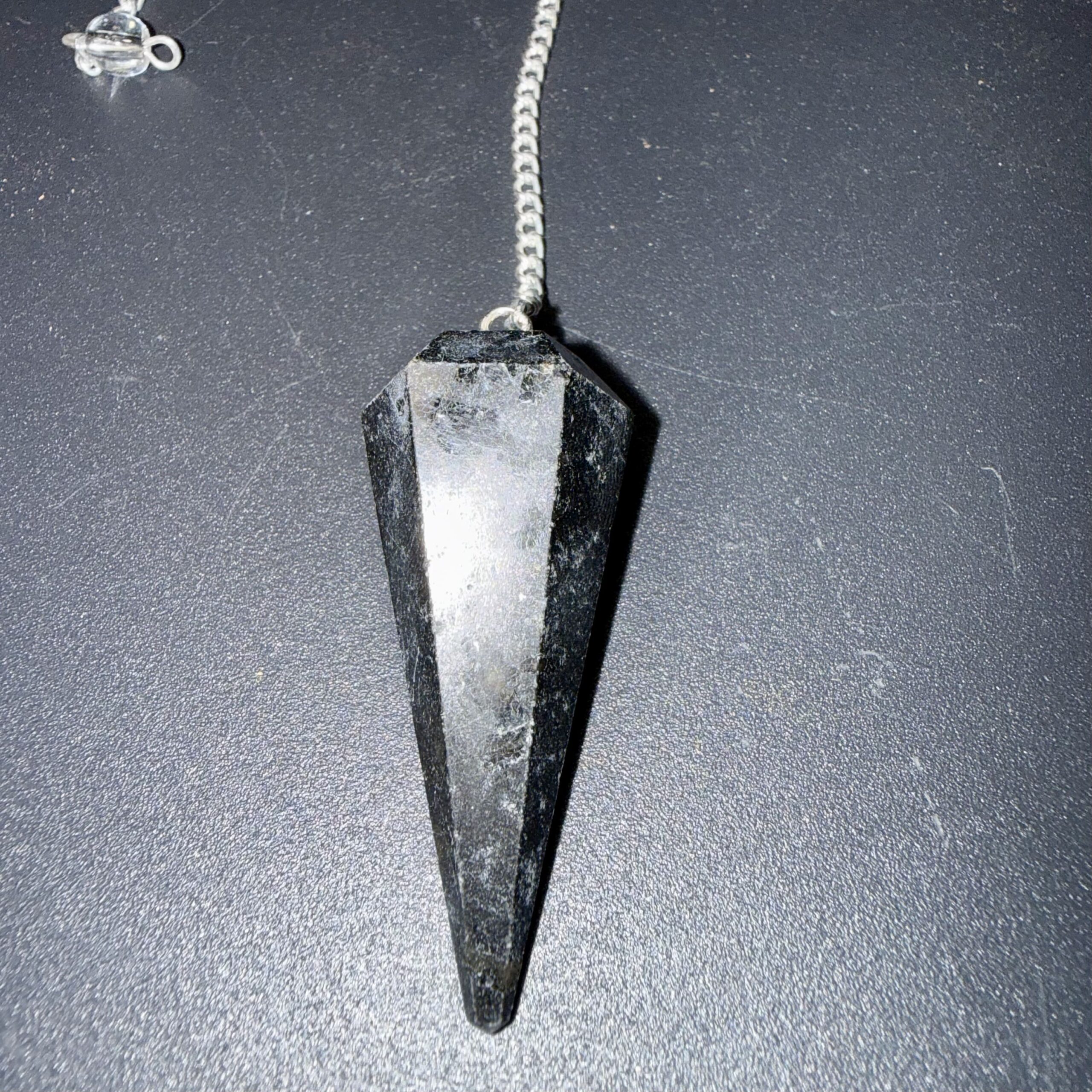 Pendule tourmaline noire naturelle