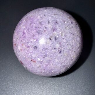 Sphère en lépidolite naturelle – 60 mm – 290 g