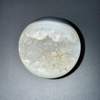 Sphère en agate & quartz  naturelle – 80 mm – 550 g