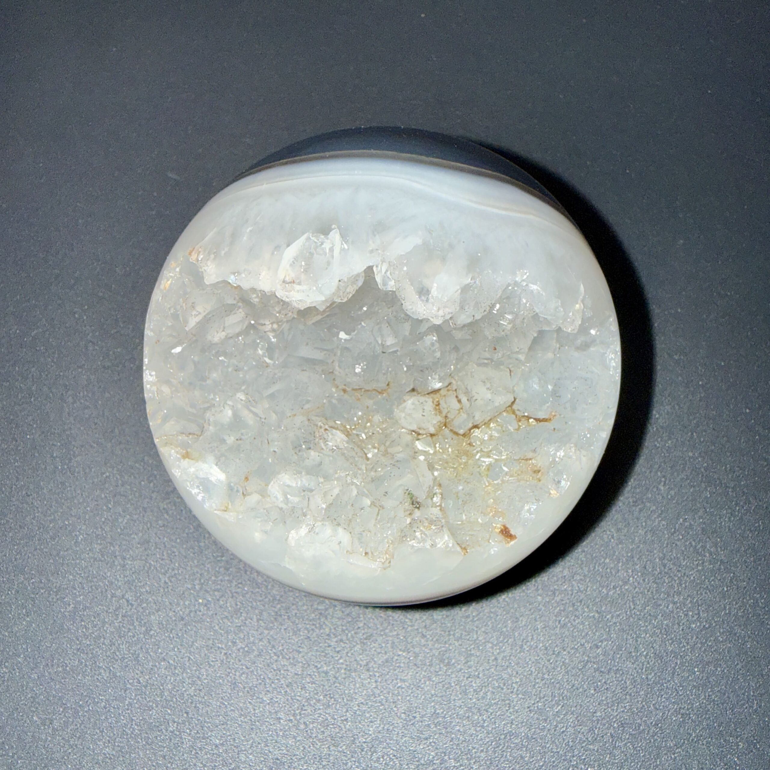 Sphère en agate & quartz naturelle – 80 mm – 550 g