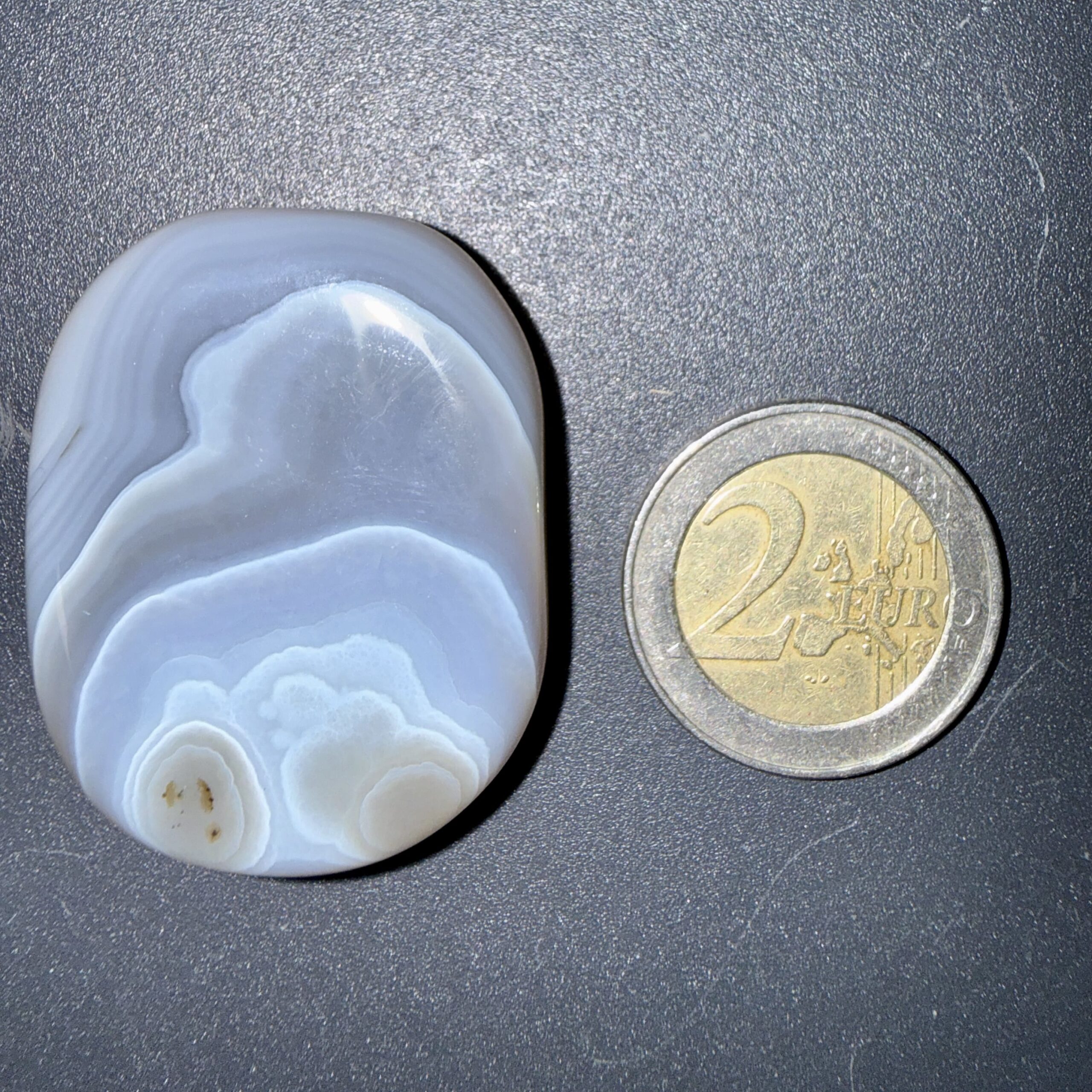 Galet poli en agate blue lace naturelle – Image 2