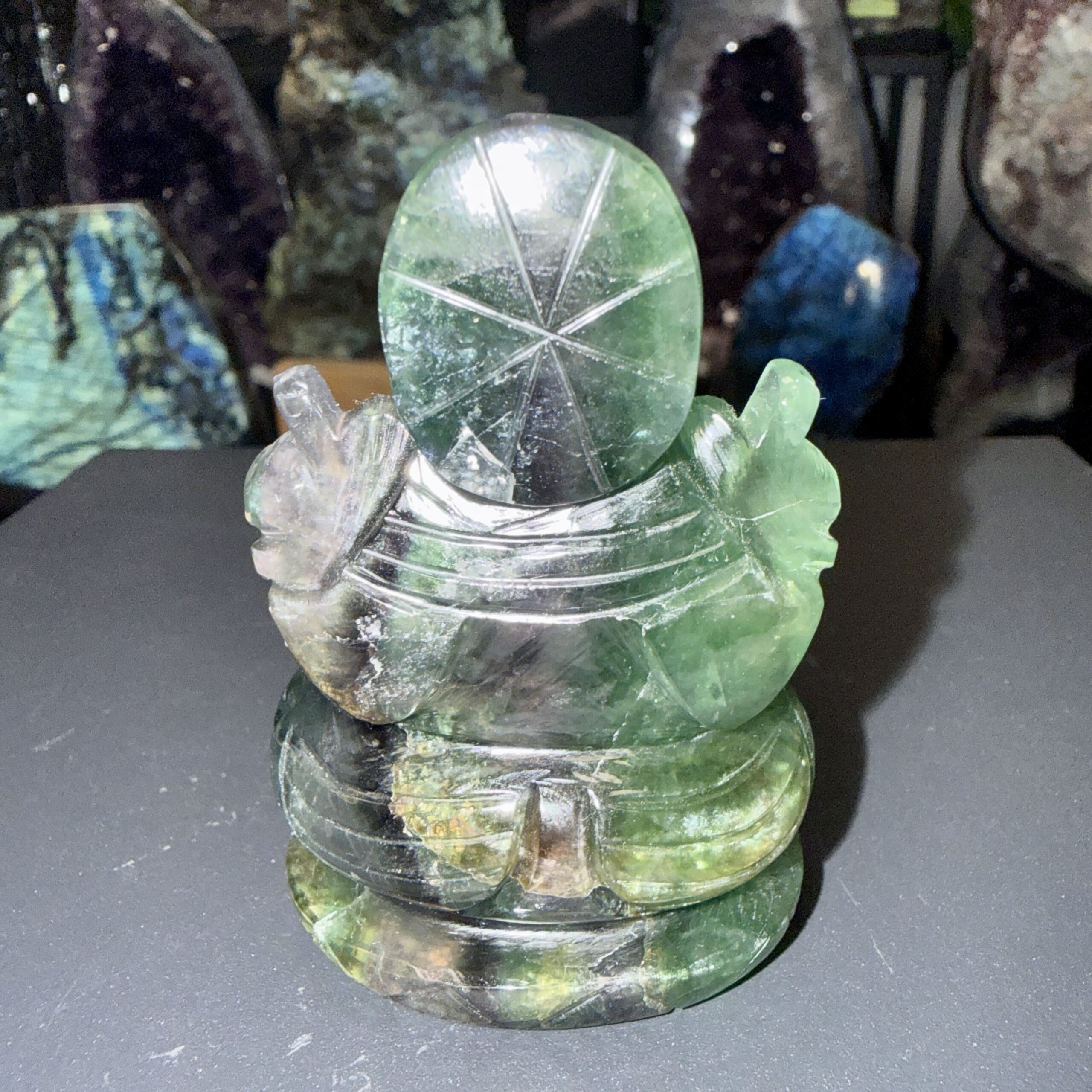 Ganesh en fluorite poli – 200 g – 8 x 5 cm – Image 3