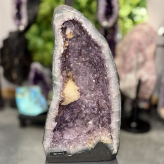 Géode d’améthyste naturelle – 45 x 23 x 15 - 13kg