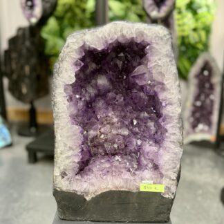 Géode d’améthyste naturelle – 35 x 22 x 15 cm - 13kg